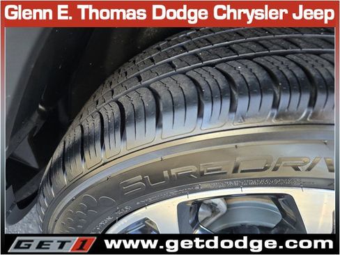 Certified 2023 Jeep Compass Limited image 36