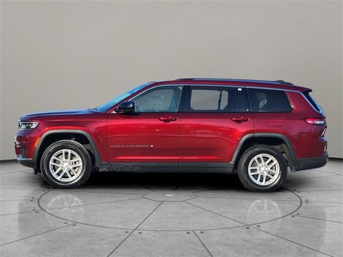Certified 2023 Jeep Grand Cherokee L Laredo image 9
