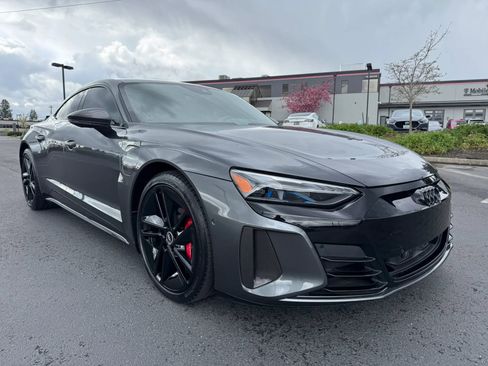 Used 2022 Audi RS e-tron GT w/ Year 1 Package image 2