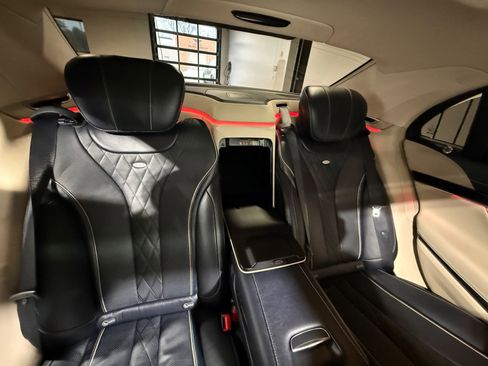 Used 2017 Mercedes-Benz S 550 Sedan w/ Sport Package w/ Sport Package image 64