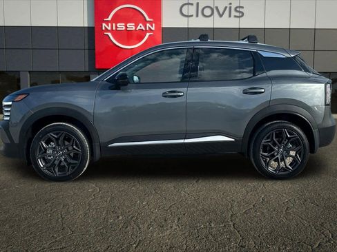 New 2026 Nissan Kicks SR image 6