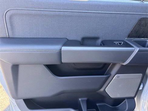 New 2026 Ford F250 Lariat w/ Black Appearance Package image 19
