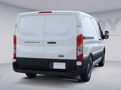 New 2026 Ford Transit 250 Low Roof RWD image 7