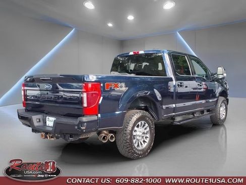 Used 2022 Ford F250 Lariat w/ Lariat Ultimate Package AWD/4WD image 3