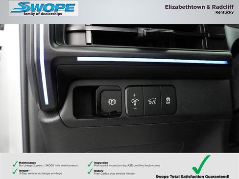 Certified 2024 Hyundai Santa Fe Calligraphy AWD/4WD image 16