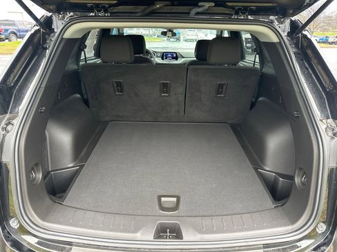 Used 2022 Chevrolet Blazer LT image 25
