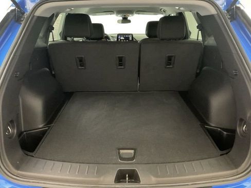 Used 2024 Chevrolet Blazer LT FWD image 30