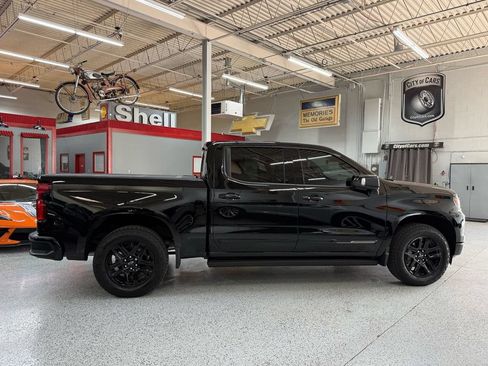 Used 2026 Chevrolet Silverado 1500 High Country w/ Midnight Edition AWD/4WD image 6