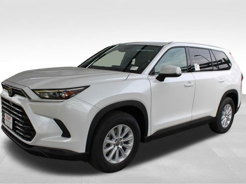 New 2026 Toyota Grand Highlander AWD image 69