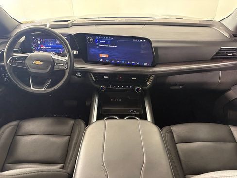 Used 2025 Chevrolet Tahoe LT AWD/4WD image 46