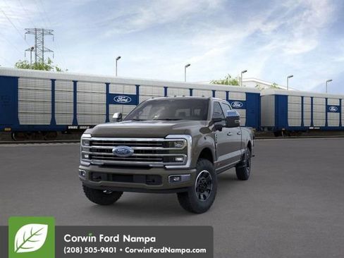New 2026 Ford F350 Platinum image 3