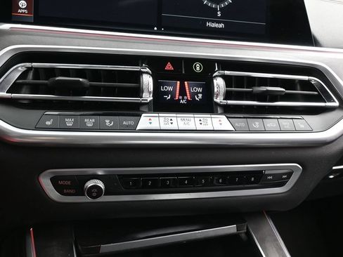 Used 2023 BMW X5 xDrive40i w/ Premium Package AWD/4WD image 25