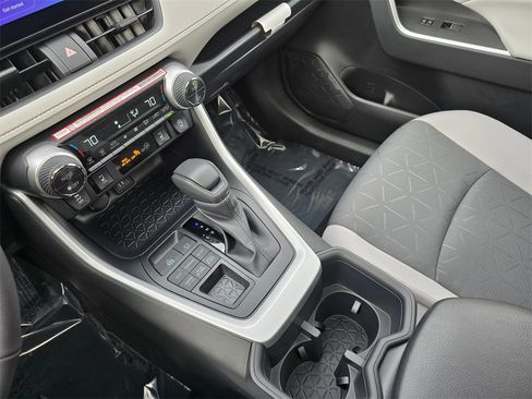 New 2025 Toyota RAV4 XLE image 39