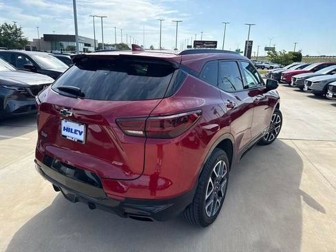 Used 2023 Chevrolet Blazer RS FWD image 5