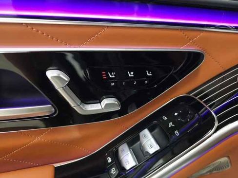 Used 2022 Mercedes-Benz S 580 4MATIC Sedan image 17