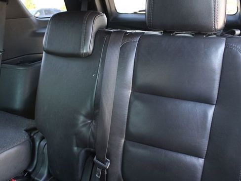 Used 2014 Ford Explorer XLT w/ Equipment Group 202A FWD image 20