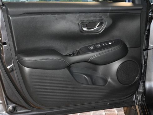 New 2027 Honda HR-V EX-L image 10