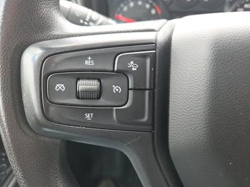 Used 2022 Chevrolet Silverado 1500 Custom image 32