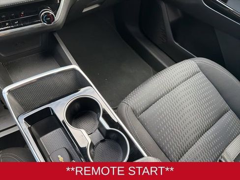 Used 2025 Chevrolet Equinox LT image 17