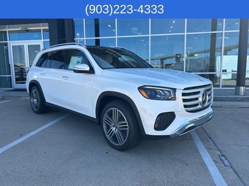 Used 2025 Mercedes-Benz GLS 450 4MATIC image 1