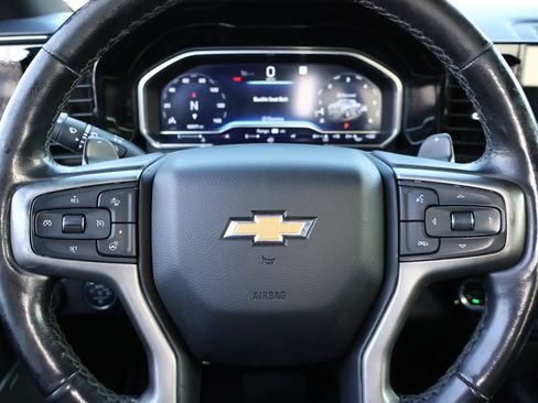 Used 2022 Chevrolet Silverado 1500 High Country w/ High Country Premium Package image 18