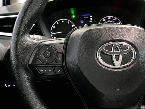 Used 2024 Toyota Corolla LE FWD image 20