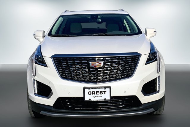 Used 2022 Cadillac XT5 Premium Luxury AWD/4WD image 2