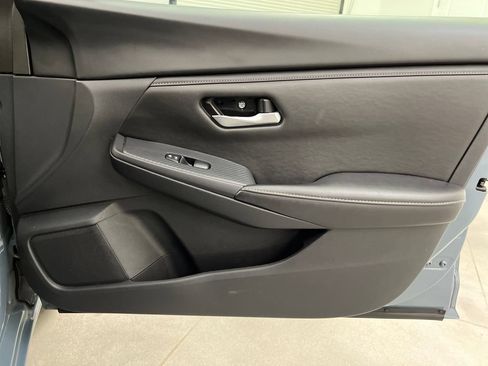 Used 2024 Nissan Sentra SV FWD image 28