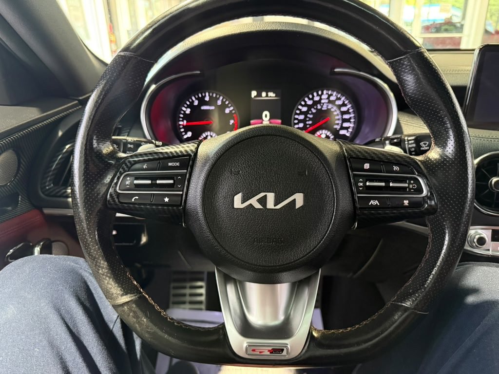 Used 2022 Kia Stinger GT-Line w/ Sun & Sound Package AWD/4WD image 7