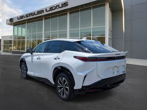 Used 2024 Lexus RZ 450e Premium w/ Technology Package AWD/4WD image 5