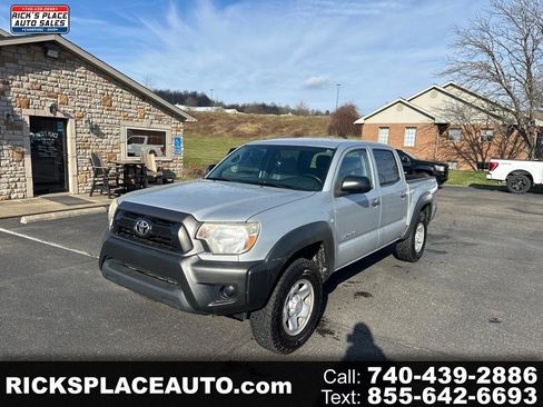 Used 2012 Toyota Tacoma 4WD Double Cab V6 MT (Natl) image 1