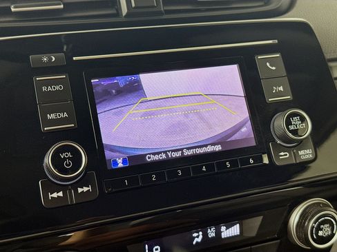 Used 2020 Honda CR-V LX image 14