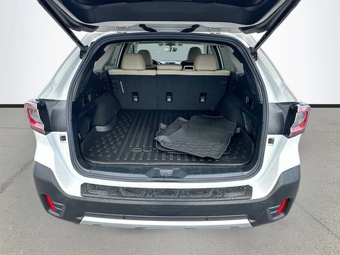 Used 2021 Subaru Outback Limited AWD/4WD image 25