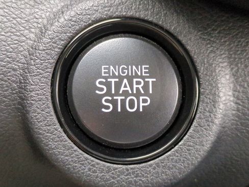 Certified 2023 Hyundai Venue Limited image 27