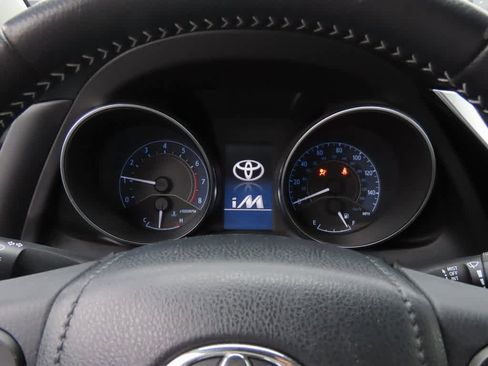 Used 2017 Toyota Corolla iM image 22