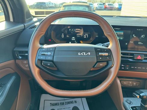 Certified 2026 Kia Sportage X-Line w/ X-Line Premium Package AWD/4WD image 15