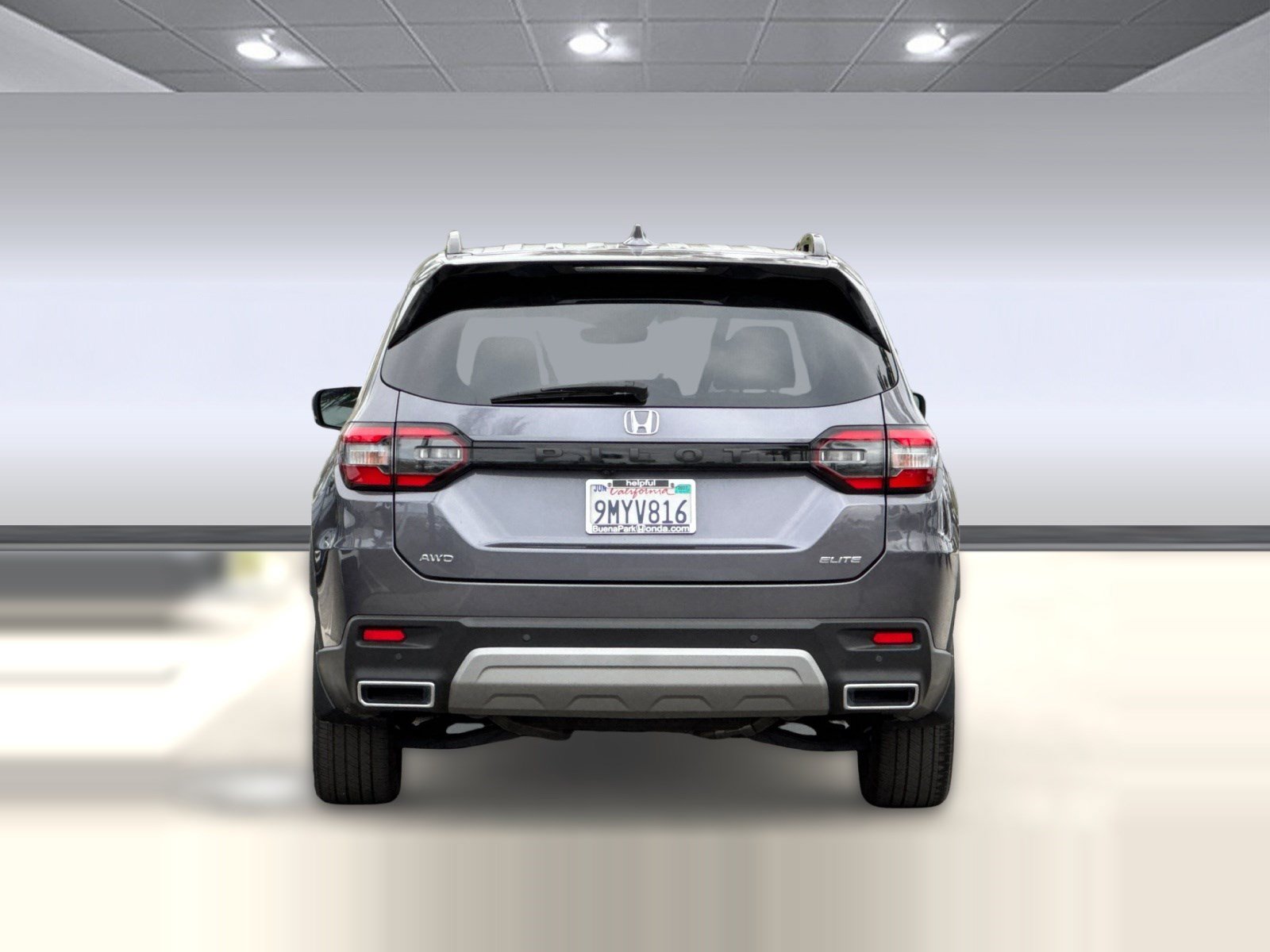 Certified 2025 Honda Pilot Elite image 9
