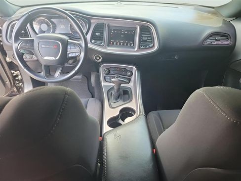 Used 2019 Dodge Challenger SXT AWD/4WD image 11