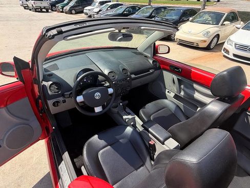 Used 2004 Volkswagen Beetle GLS FWD image 41