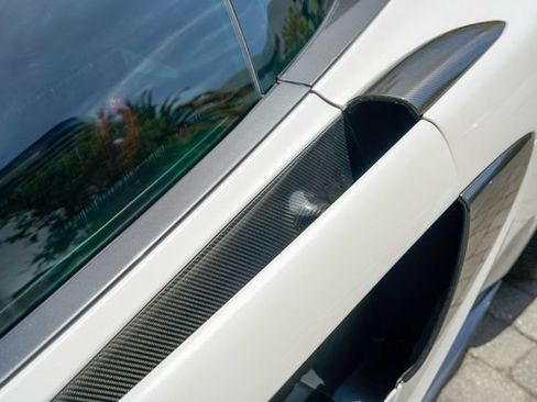 Used 2017 McLaren 570S Coupe RWD image 47