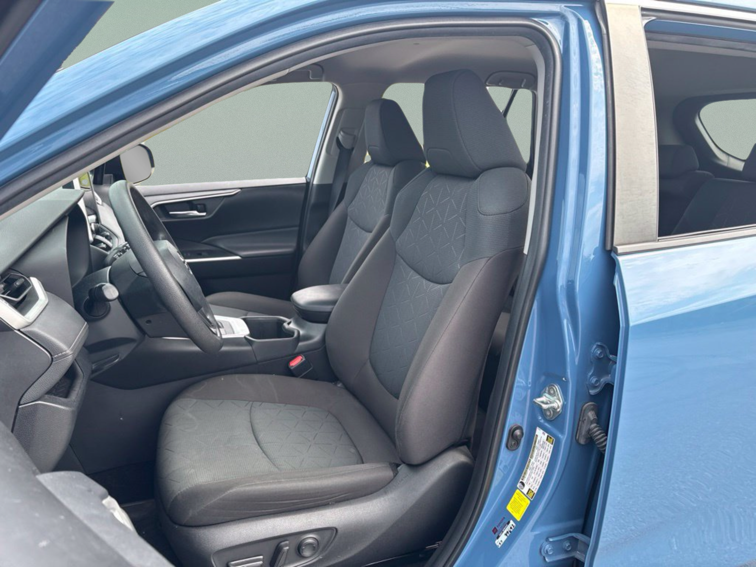 Certified 2023 Toyota RAV4 AWD Hybrid image 10