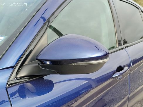 Used 2018 Alfa Romeo Stelvio Sport w/ Quick Order Package 22J Sport image 9