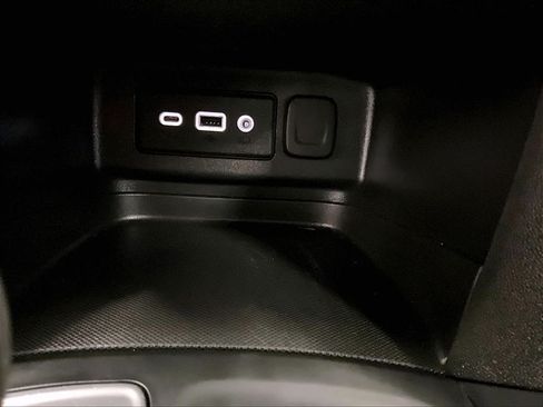 Used 2024 Chevrolet Equinox LT AWD/4WD image 26