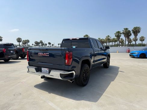 Used 2021 GMC Sierra 1500 SLT w/ SLT Convenience Package AWD/4WD image 3