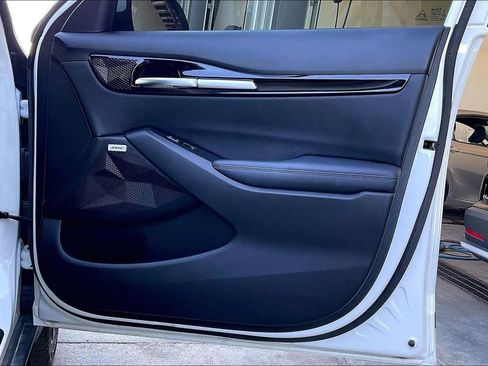 Used 2021 Kia Seltos SX image 24