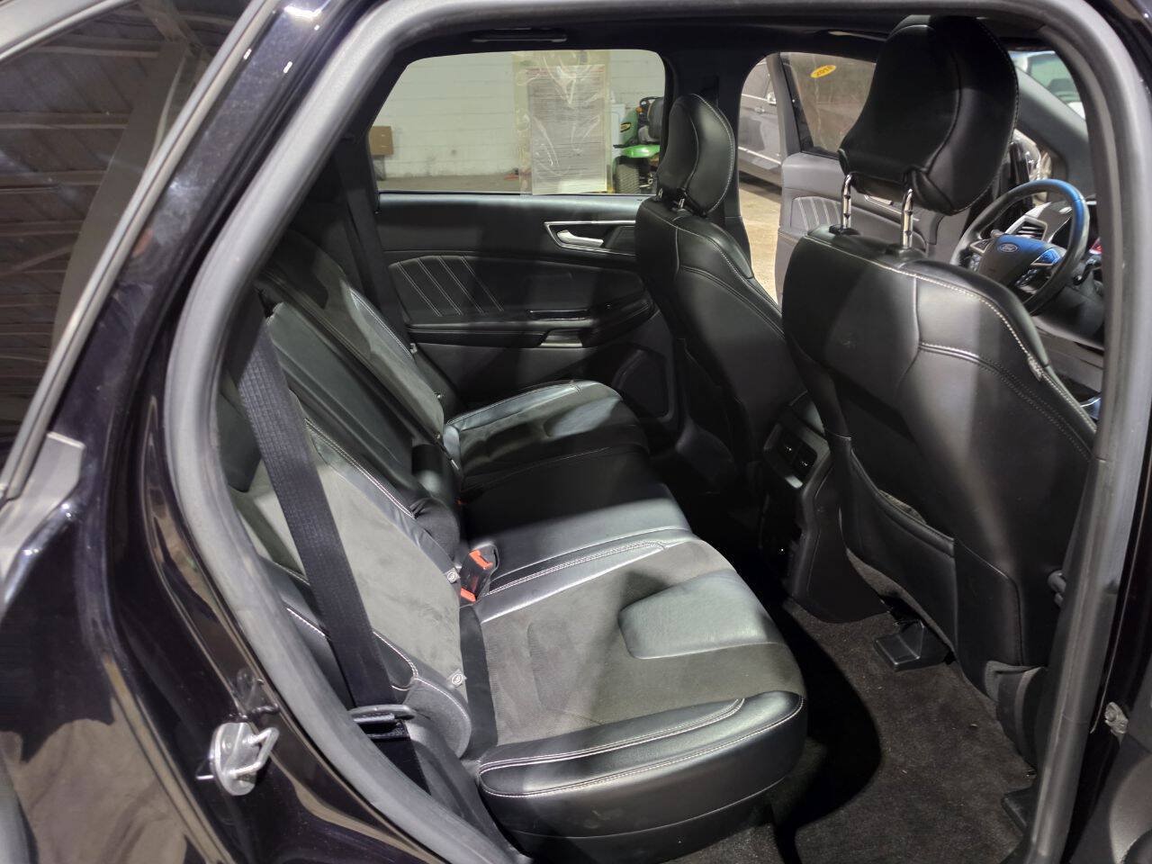 Used 2019 Ford Edge ST w/ Convenience Package AWD/4WD image 31