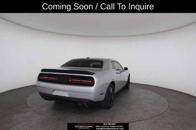 Used 2020 Dodge Challenger R/T w/ Driver Convenience Group RWD image 18