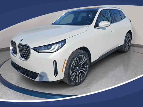 New 2026 BMW X3 xDrive30 w/ Premium Package image 1