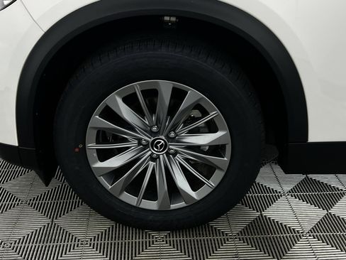 Used 2024 MAZDA CX-90 3.3 Turbo w/ Preferred Plus image 12