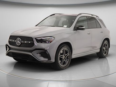 Certified 2024 Mercedes-Benz GLE 450 4MATIC image 3
